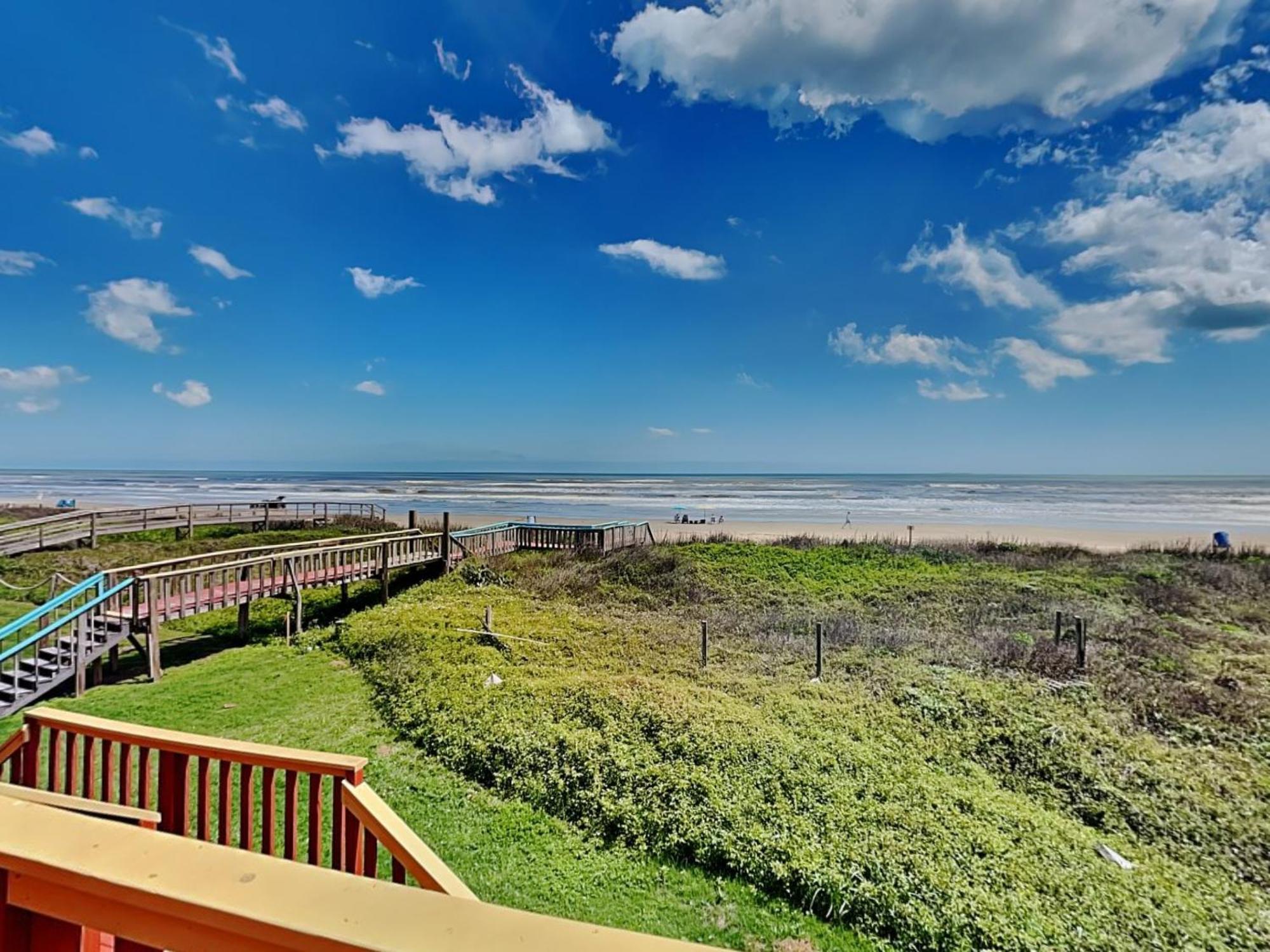 Beachfront Sandcastle Villa Surfside Beach Exterior photo